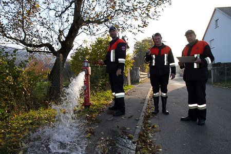 Spülen eines Oberflurhydranten