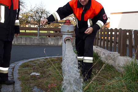 Spülen eines Oberflurhydranten